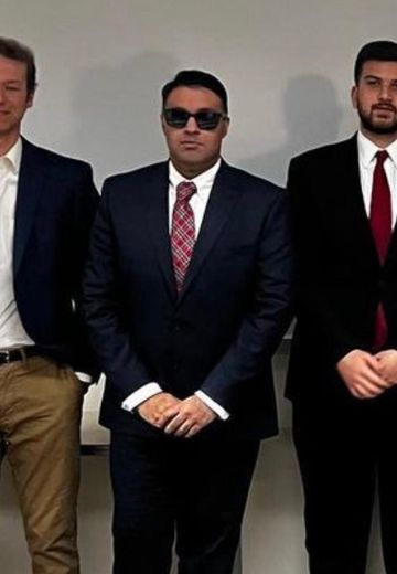 A class debate &mdash; sunglasses worn deliberately, because I was playing the Director of